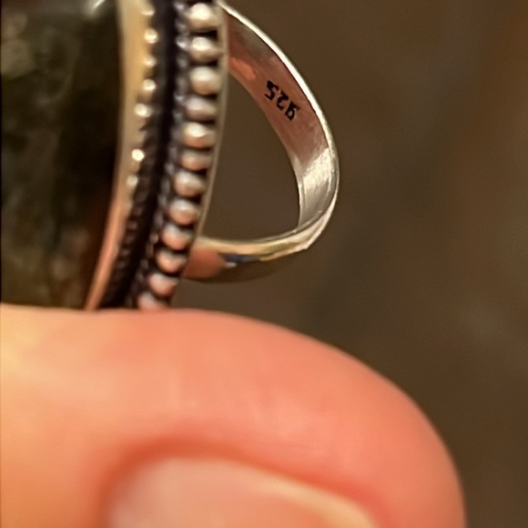 Brilliant Flash Labradorite Ring 925 size 9 - Picture 4 of 4